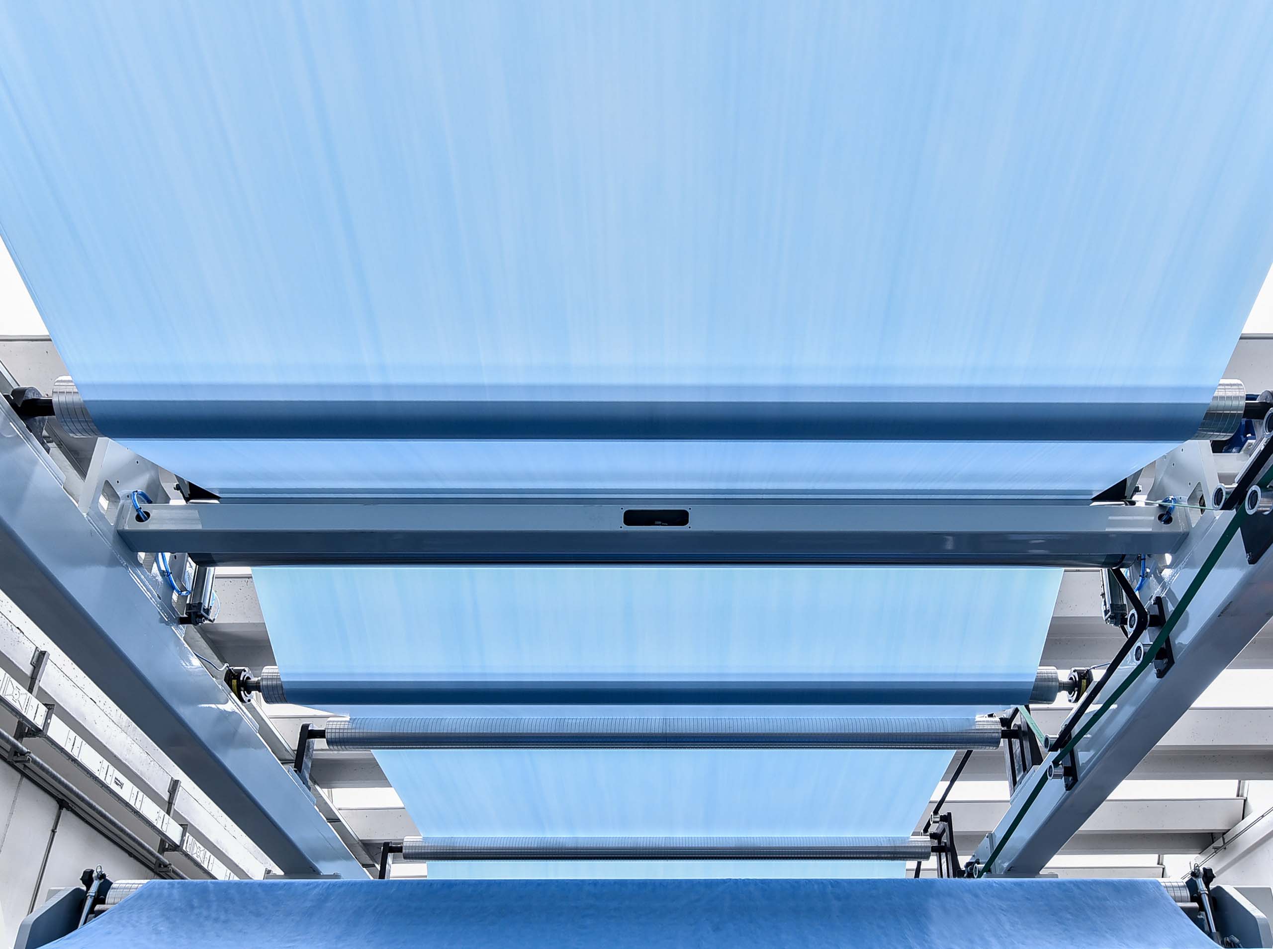 Lamination Complete turnkey lines for adhesive, thermal or ultrasonic